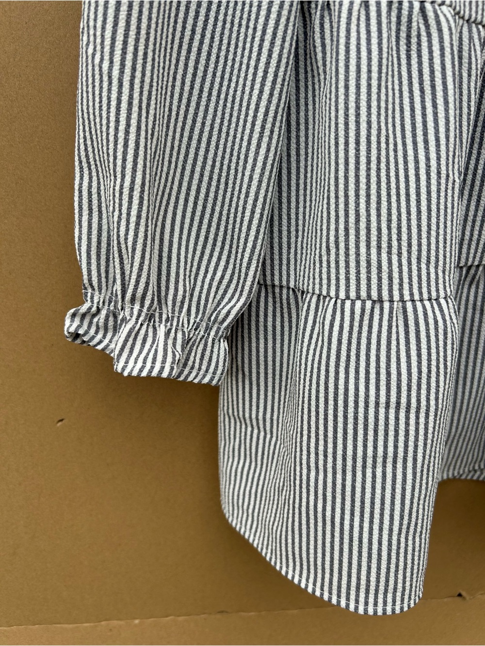 Monteau Peplum Stripped Blouse Ruffle Neck Long Sleeve v-neck Medium Grey White - Picture 5 of 8